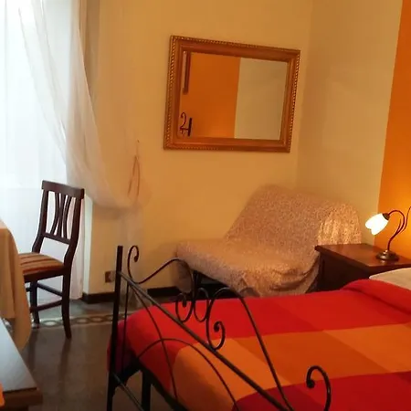 I Tre Pupazzi فندق مبيت وإفطار