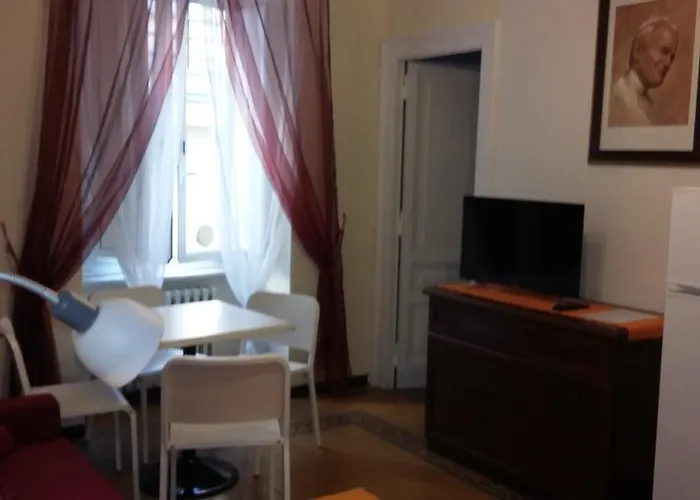 Alojamento de Acomodação e Pequeno-almoço I Tre Pupazzi 4*