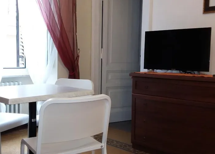 I Tre Pupazzi Alojamento de Acomodação e Pequeno-almoço