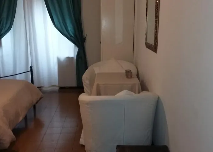 I Tre Pupazzi Alojamento de Acomodação e Pequeno-almoço